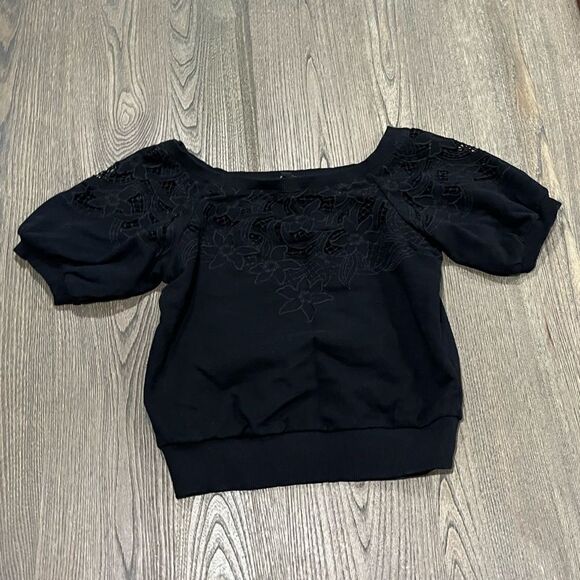 Express Cropped Lace Off Shoulder Sweater Blouse Size S - Picture 1 of 4